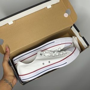 Brand New Men’s White Converse